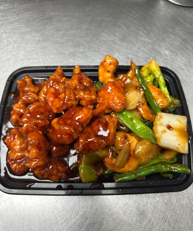 C22. Dragon & Phoenix