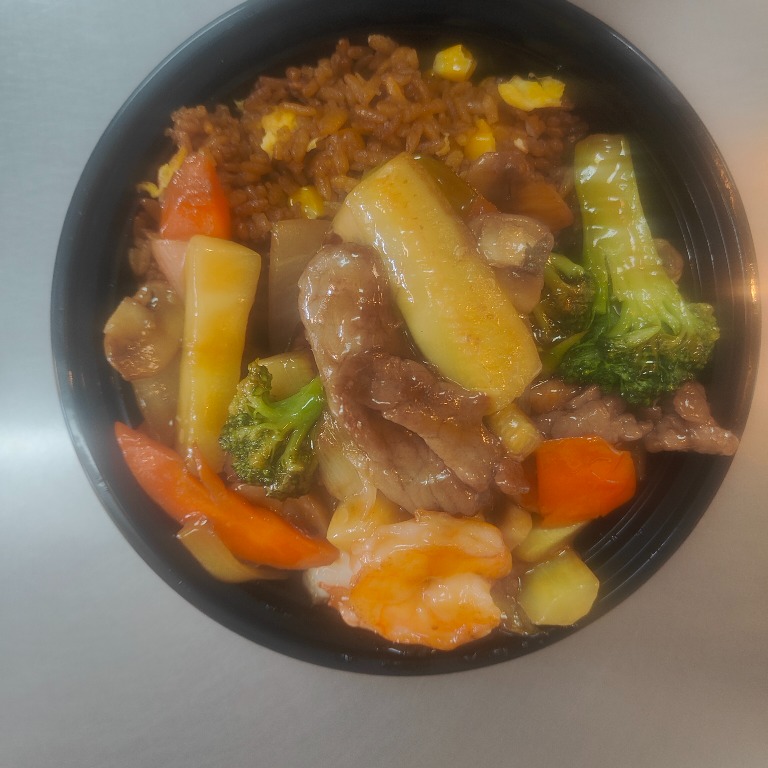 C17. Hibachi Steak & Shrimp