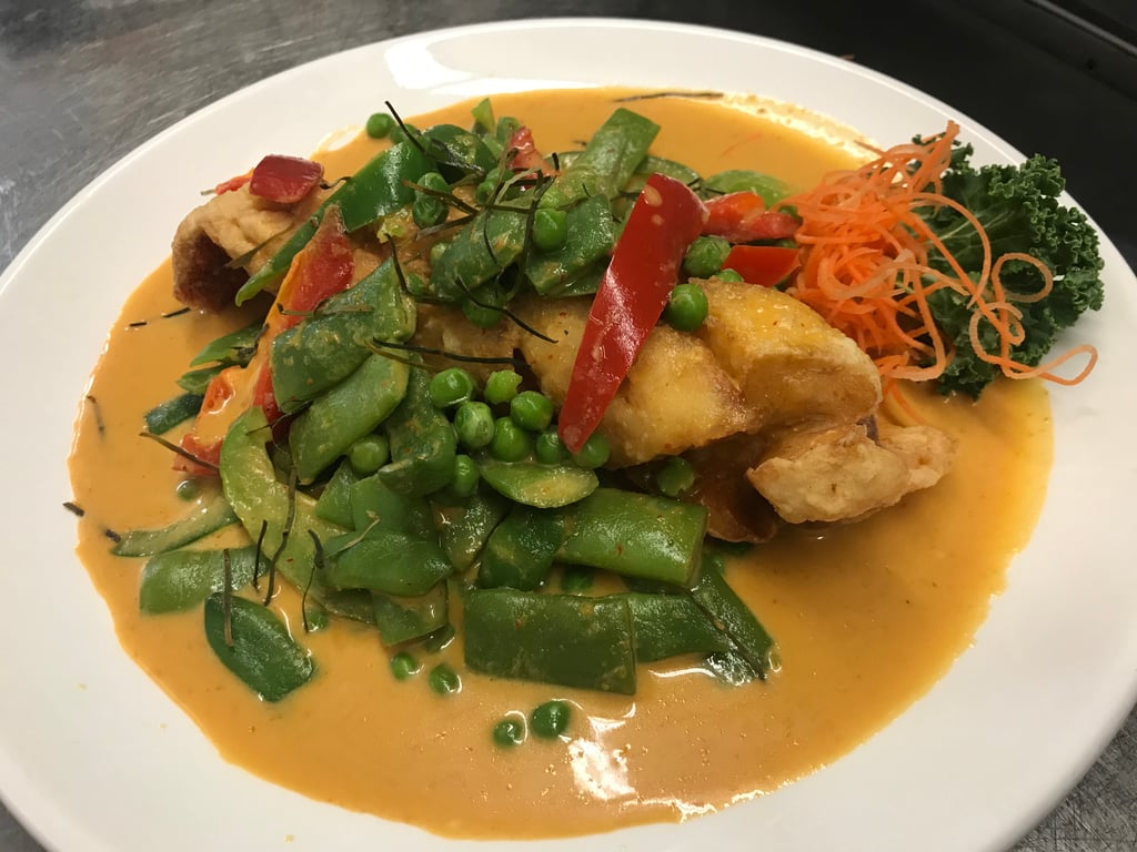 Crispy Snapper Curry