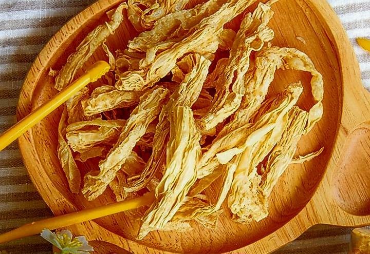 Crunchy Fried Bean Curd Snack 🥢