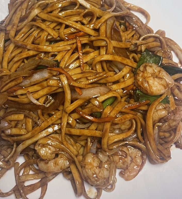 Shrimp Lo Mein (虾捞面)
