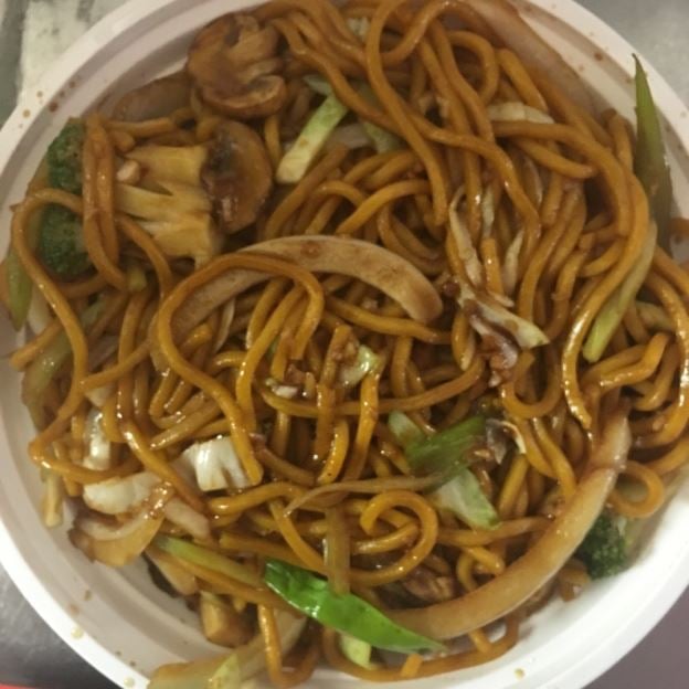 O2. Vegetable Lo Mein
