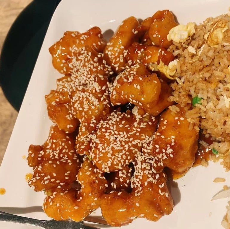 SS - 2. Hunan Sesame Chicken