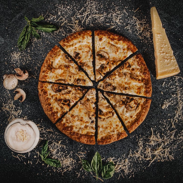 Chicken Alfredo Pizza
