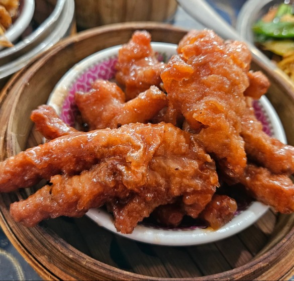 7. Steamed Chicken Feet