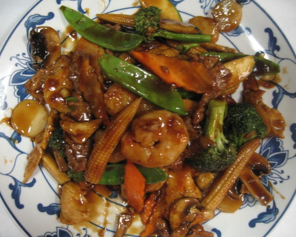 S2. Fresh Scallop & Shrimp Szechuan Style