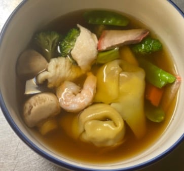 5.  House Special Wonton Soup