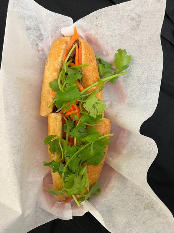B2. Grilled Pork Bahn Mi