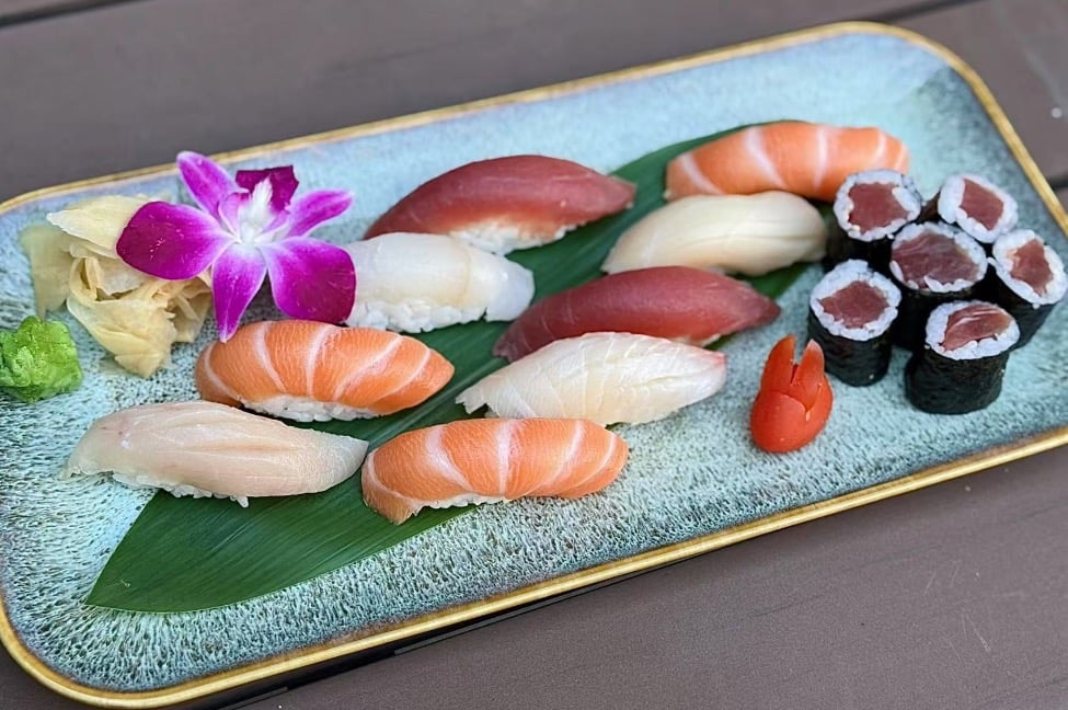 Sushi Deluxe