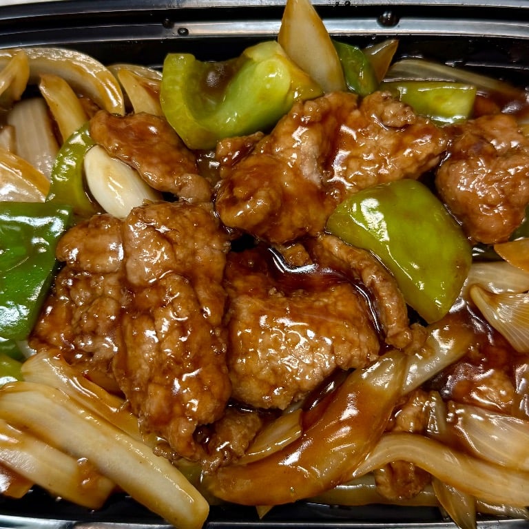 B4. 青椒牛 Pepper Steak & Onion