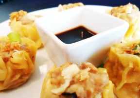 A09. Steamed Dumpling (6pcs)