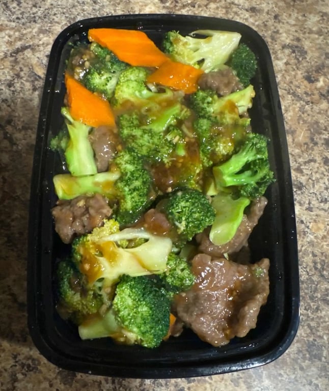 F1. Beef w. Broccoli 芥兰牛