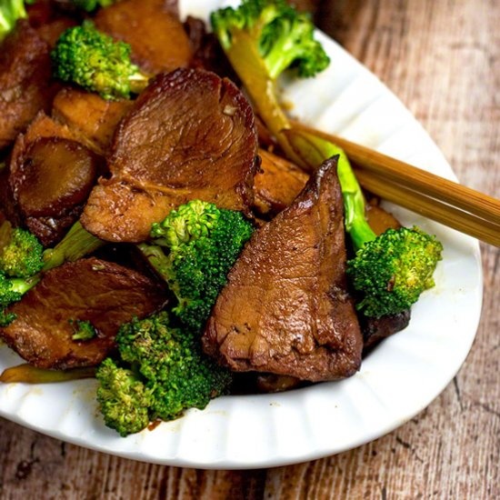 59. Roast Pork with Broccoli