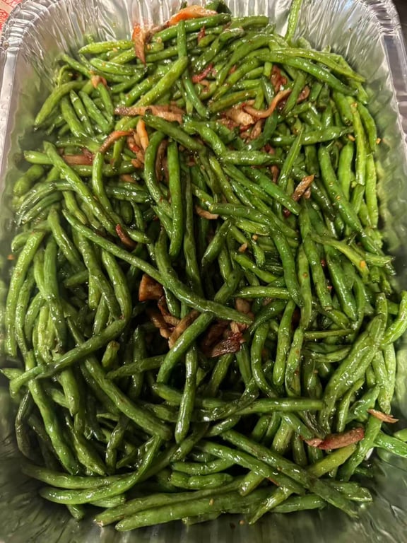 Shredded Pork w. Green Beans Tray