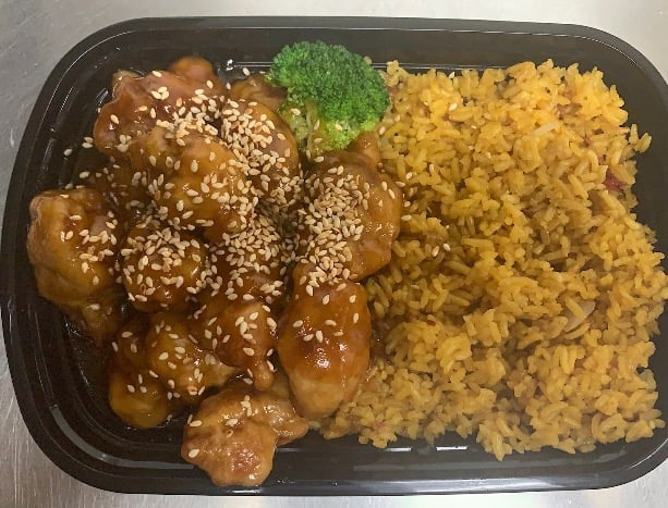 芝麻鸡<br>  Sesame Chicken