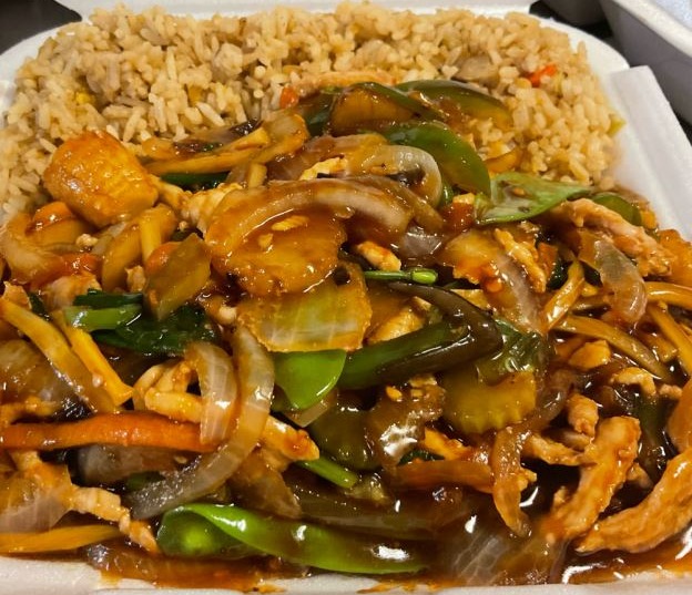 L14. Shredded Pork with Szechuan Garlic Sauce 四川肉