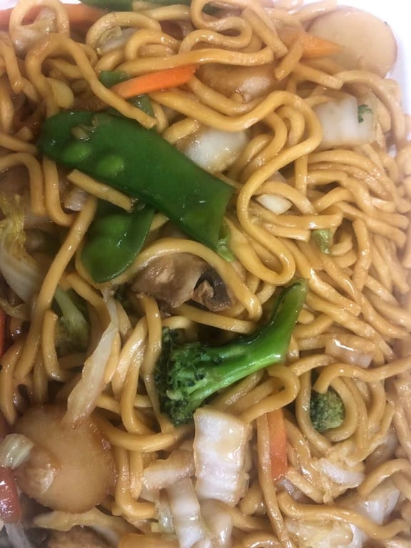 LM 3. Vegetable Lo Mein