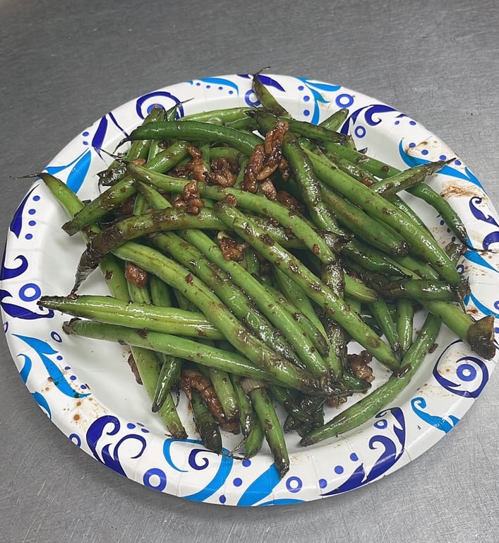 Dried String Beans (pork) 干煸四季豆 (有肉末)