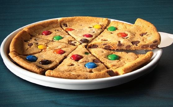 M&M Pizza Cookie