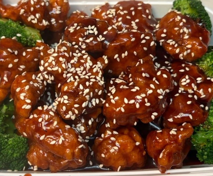芝麻鸡 S13. Crispy Sesame Chicken