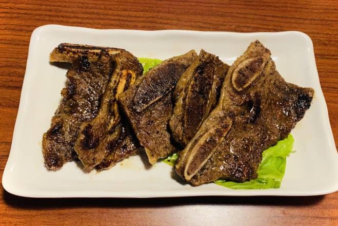 BBQ Beef Short Ribs (4 pcs)