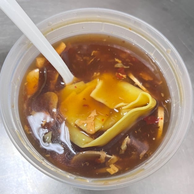 Wonton Hot & Sour Soup