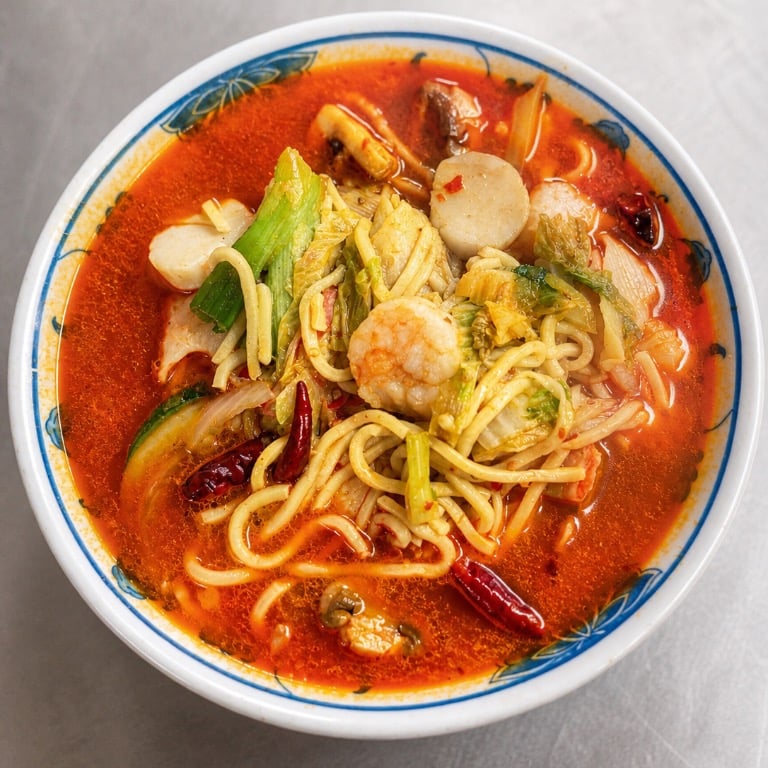 S011. Spicy Seafood Noodle Soup