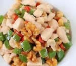 30. Diced Chicken w. Walnut