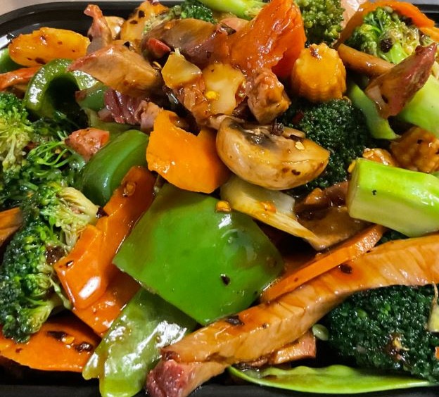 PK4. BBQ Pork with Mixed Vegetables 杂菜叉烧