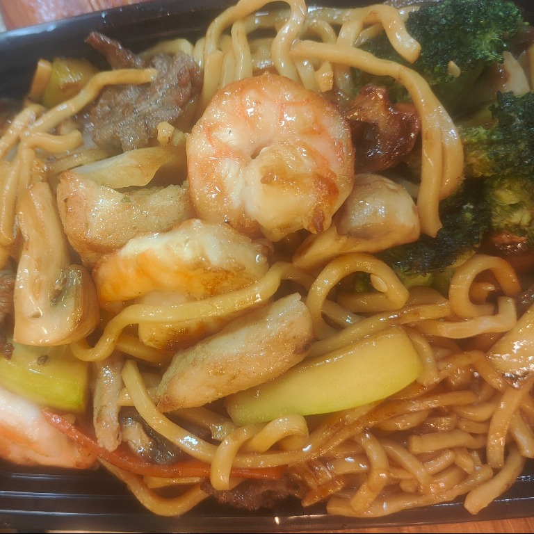 55a. House Special Lo Mein