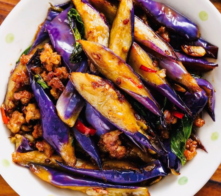 P2. Eggplant w. Ground Pork 肉末茄子