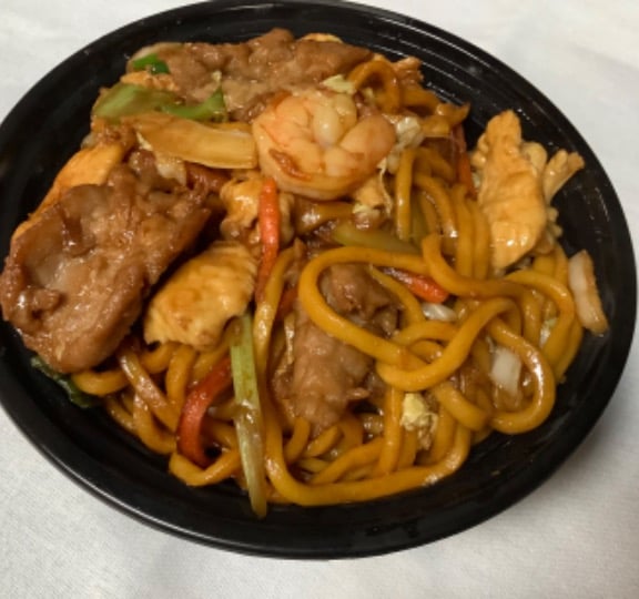 House Special Lo Mein  本楼捞面