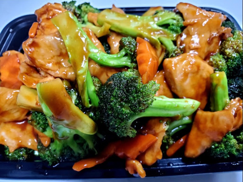 Chicken with Broccoli
Hunan Express - Charlotte