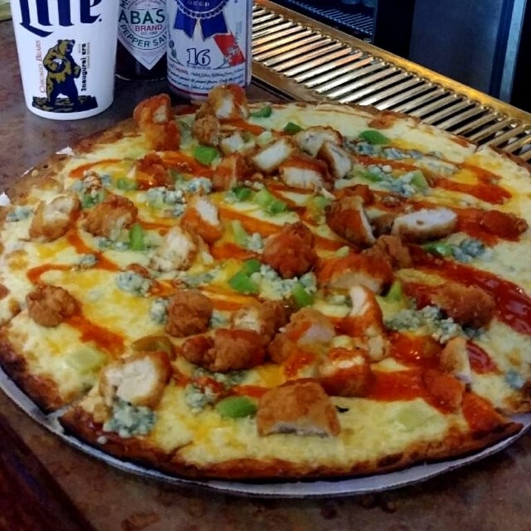 Buffalo Chicken Pizza Image