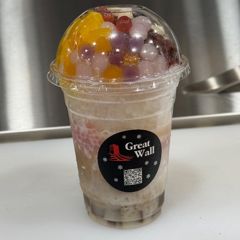 红豆芋圆刨冰 Red Bean and Taro Shaved Ice