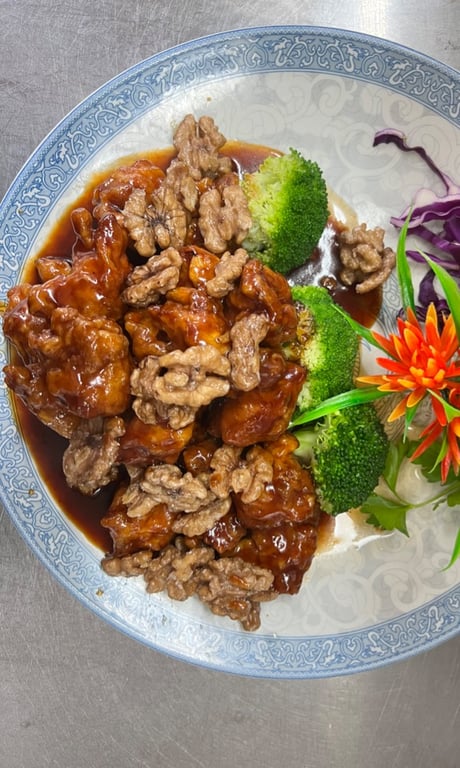 K 4. 核桃鸡 Walnut Chicken (Dark Meat)