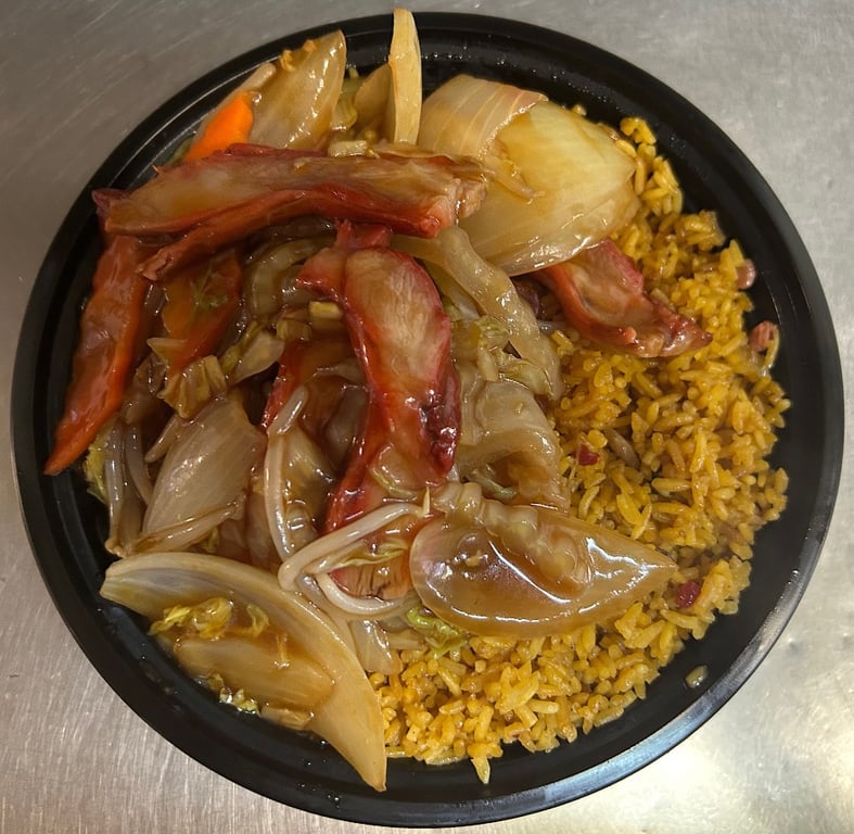 叉烧炒面<br> Roast Pork Chow Mein