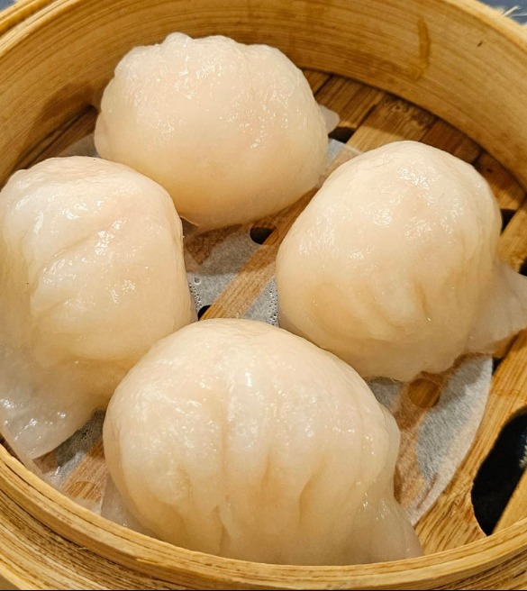 1. Steamed Shrips Dumplings