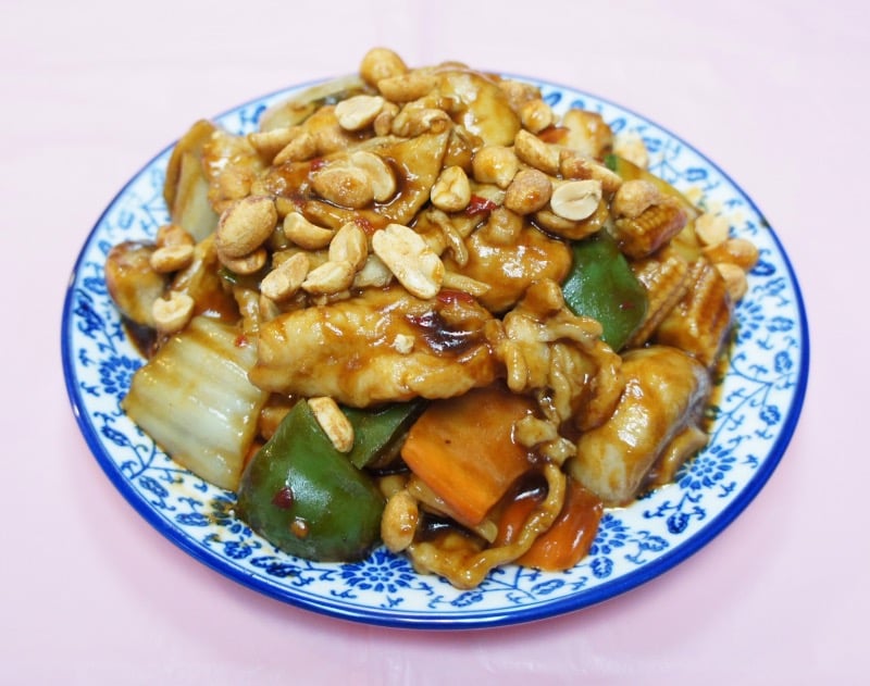 C22. Kung Pao Chicken