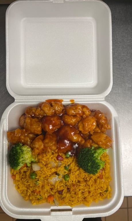 L 1. General Tso's Chicken 左宗鸡