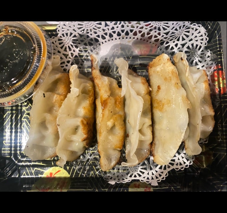 Gyoza (6 pcs)