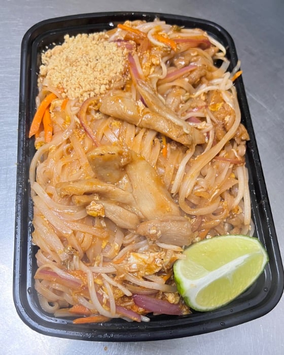 Chicken Pad Thai