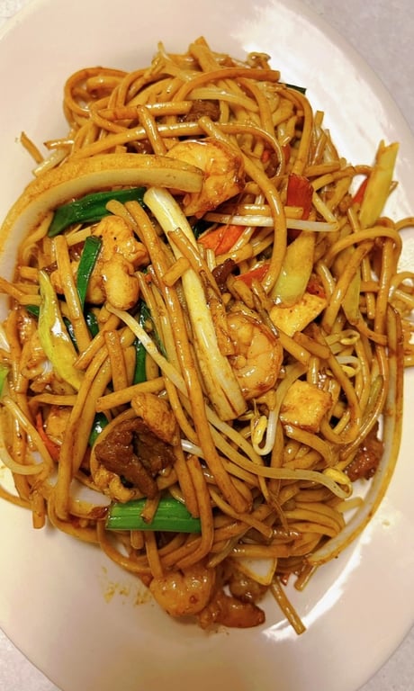 10a. House Special Lo Mein