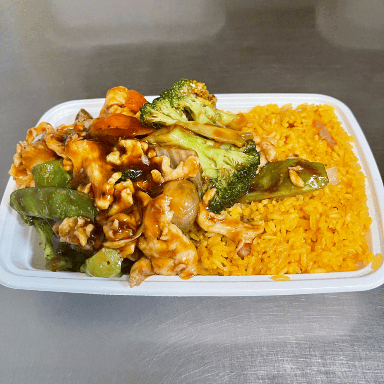 C16. Hunan Chicken