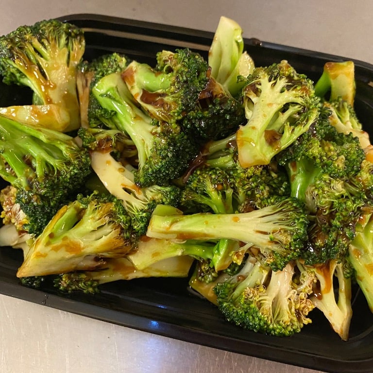99. Broccoli w. Brown Sauce