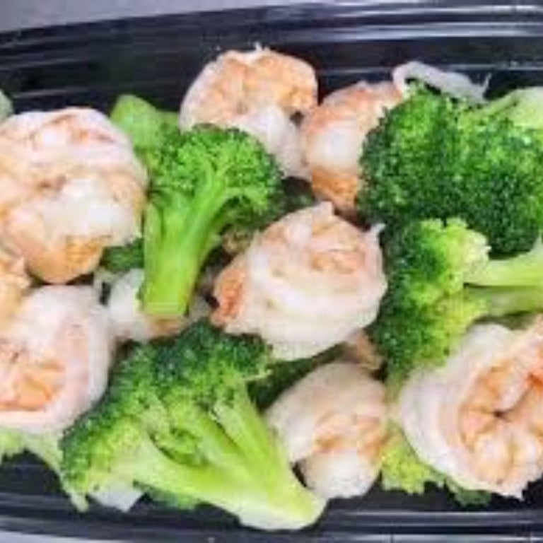 116. Steamed Shrimp w. Broccoli