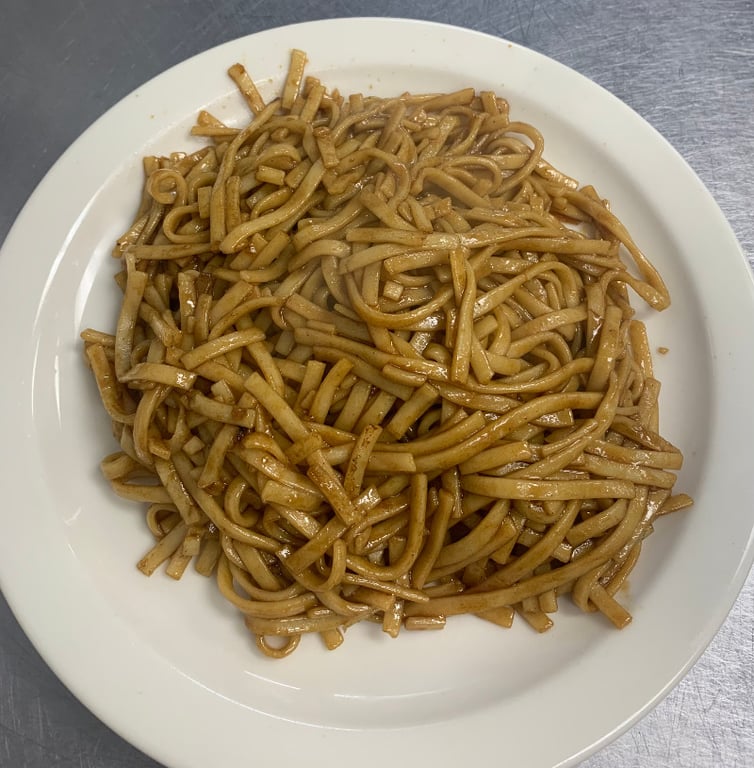 N7. Plain Lo Mein