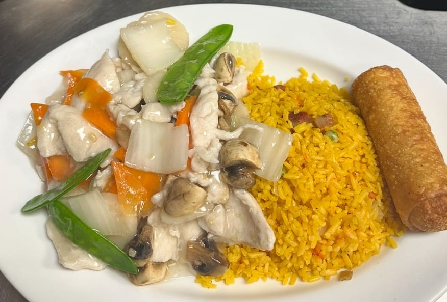 9. Moo Goo Gai Pan