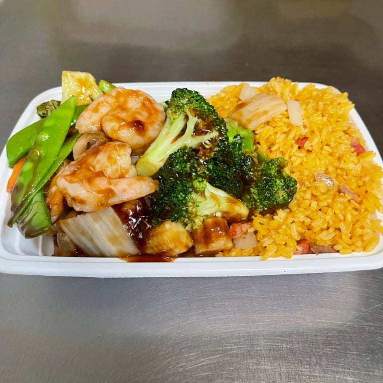C25. Shrimp w. Mix Vegetables