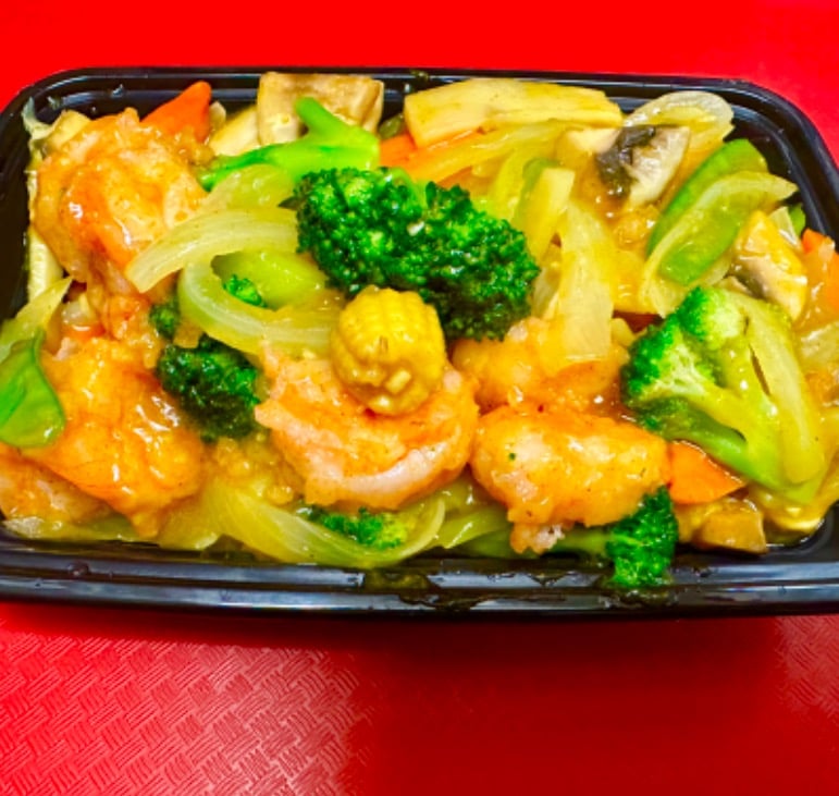 66. Shrimp w. Curry Sauce 咖喱虾